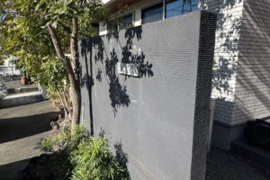 静岡市｜ジョリパット塀の塗装工事施工事例｜SK化研アートフレッシュ（N-30）で美しく再生